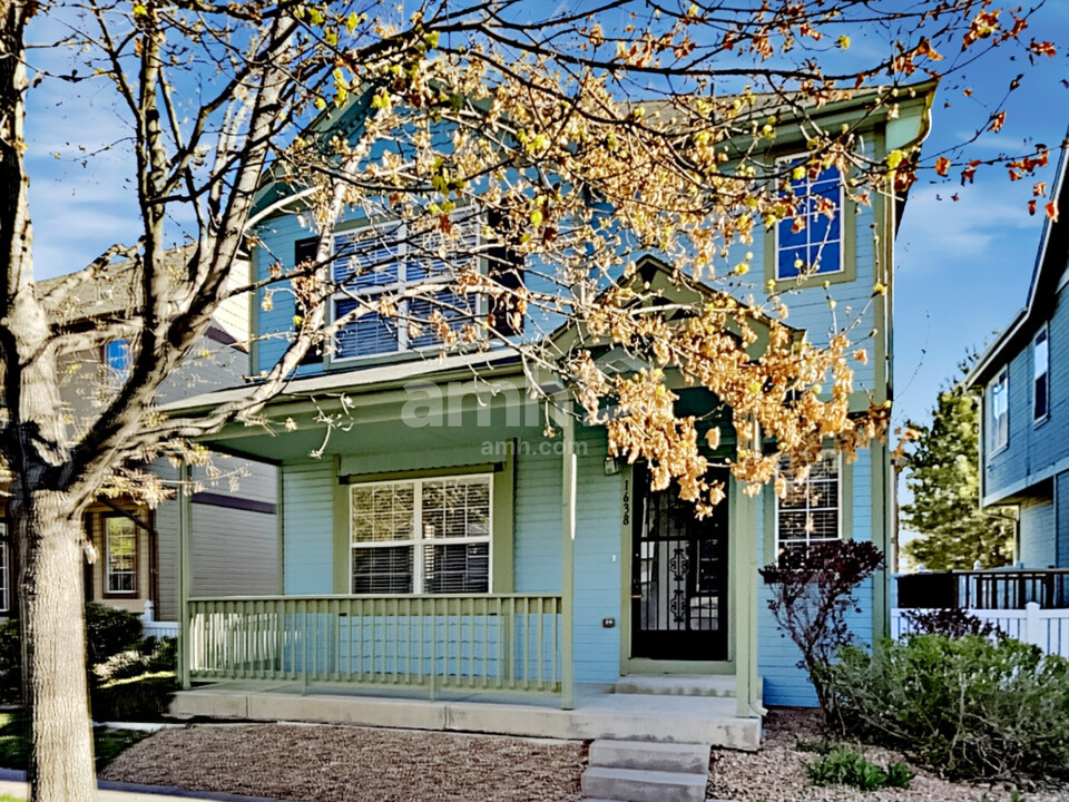 1638 S Buckley Way in Aurora, CO - Building Photo