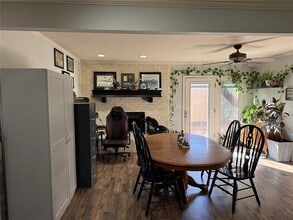 1327 Canterbury Blvd in Altus, OK - Building Photo - Building Photo