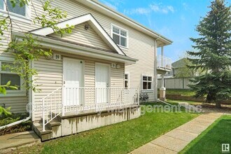 3040 Spence Wynd SW in Edmonton, AB - Building Photo - Building Photo