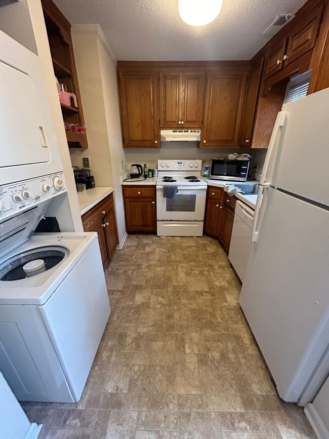 430 Hillsborough St in Chapel Hill, NC - Building Photo - Building Photo