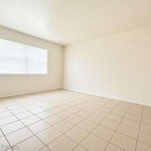 2105 Canal St in Ft. Myers, FL - Building Photo - Building Photo