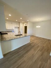 3837 W Rialto Ave in Visalia, CA - Building Photo - Building Photo