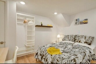 4290 Av. Kent in Montréal, QC - Building Photo - Building Photo