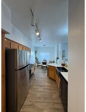 2100 Black Island St, Unit 101 in Las Vegas, NV - Building Photo - Building Photo