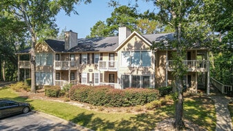 Summerchase at Riverchase in Hoover, AL - Building Photo