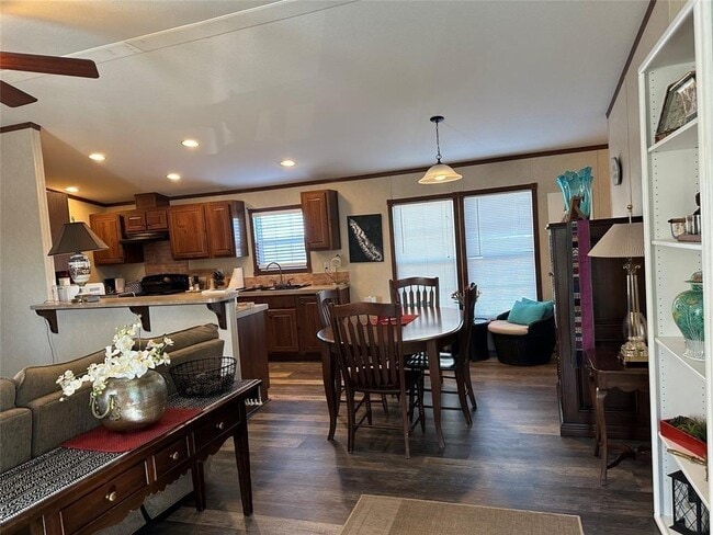 property at 157 Lakeside Dr