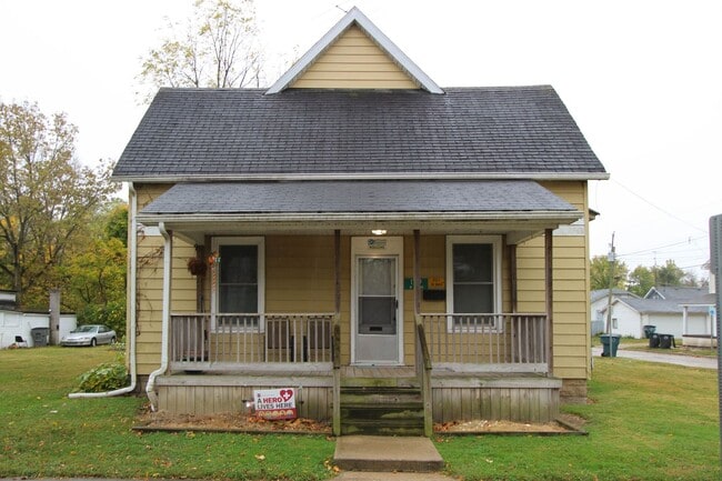 1719-1719 1/2 W Adams St in Muncie, IN - Building Photo - Building Photo