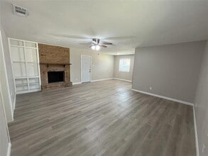 1518 McDonald Dr in Garland, TX - Building Photo - Building Photo