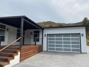 152 Kings Pl in Westlake Village, CA - Building Photo - Building Photo