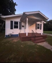 238 W Peoria Ave in Decatur, IL - Building Photo - Building Photo