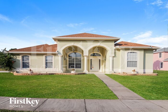 2241 Tournament Ct in Kissimmee, FL - Building Photo