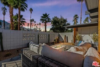 610 S Compdre Rd in Palm Springs, CA - Building Photo - Building Photo