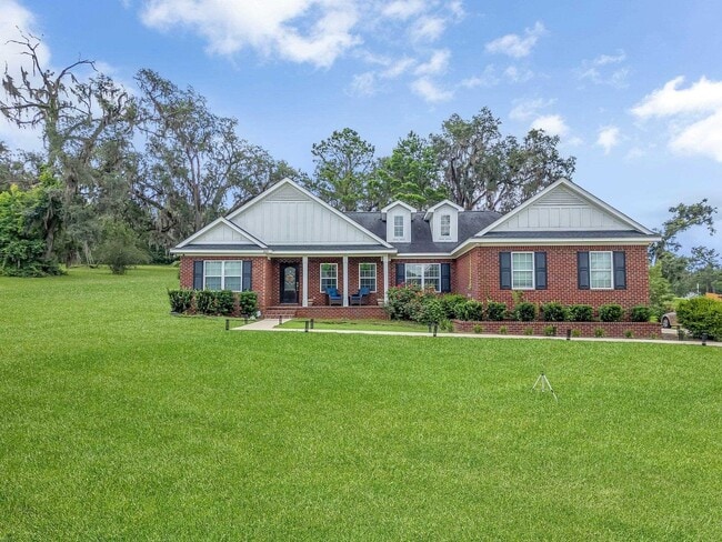 property at 3325 Mariana Oaks Dr