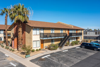 Rancho Alvarado in Las Vegas, NV - Building Photo - Building Photo