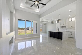 26 N 49th Ln in McAllen, TX - Building Photo - Building Photo