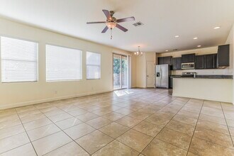 5537 E Jaeger St, Unit 1116 in Mesa, AZ - Building Photo - Building Photo