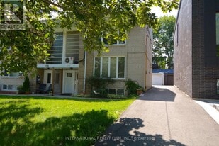 277 Glenforest Rd in Toronto, ON - Building Photo