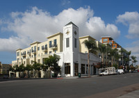 Doma in San Diego, CA - Foto de edificio - Building Photo