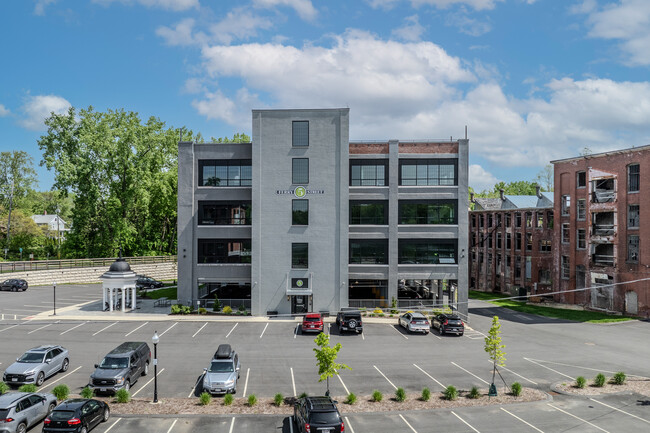 Ferry Street Apartments in Easthampton, MA - Building Photo - Building Photo