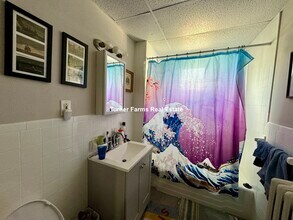 692 Columbia Rd, Unit 1 in Boston, MA - Building Photo - Building Photo