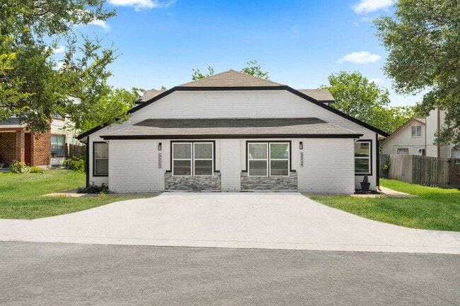 property at 5522 Allbrook