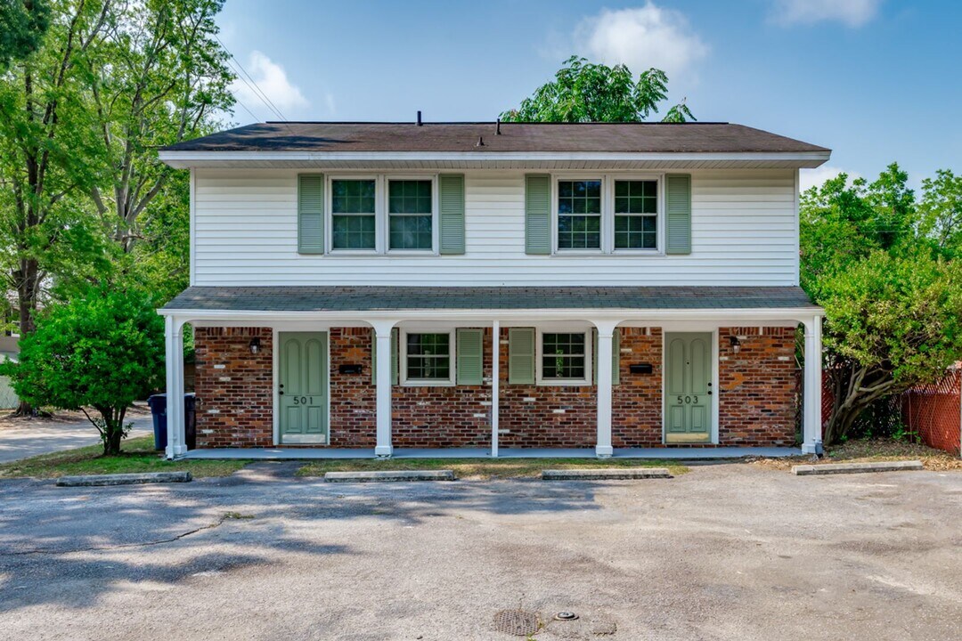 503 B Ave in West Columbia, SC - Building Photo