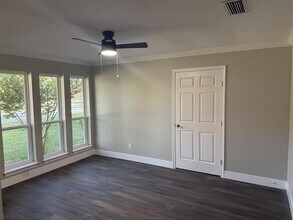 133 S Heartz Rd in Coppell, TX - Building Photo - Building Photo