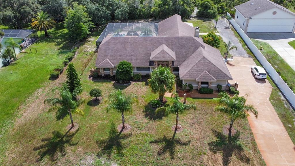 8732 Skymaster Dr in New Port Richey, FL - Building Photo