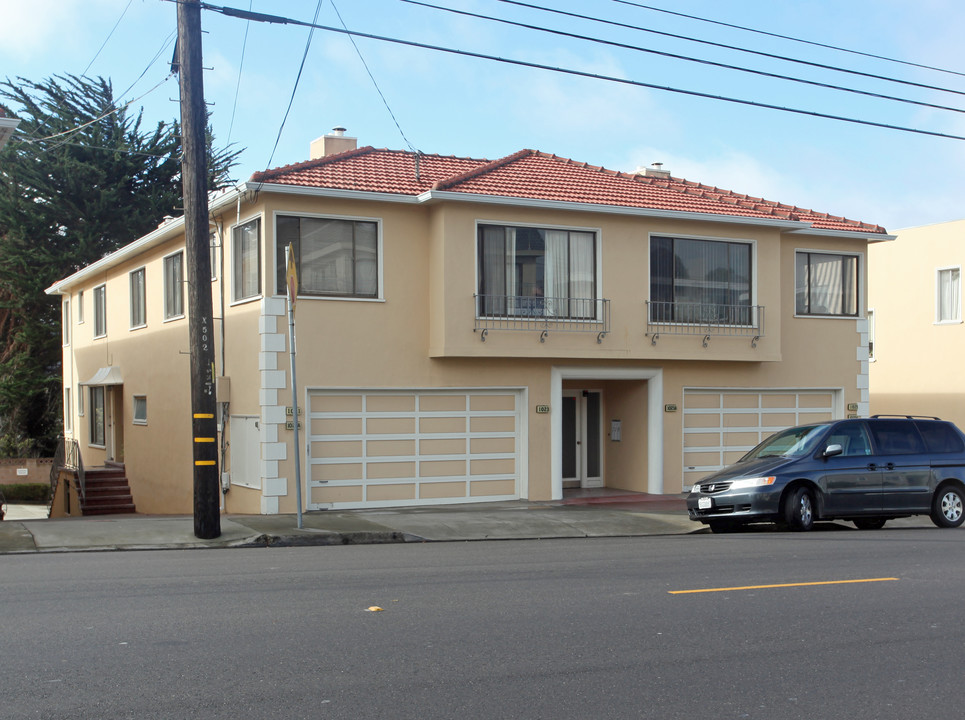 1021-1025 Grand Ave in South San Francisco, CA - Building Photo