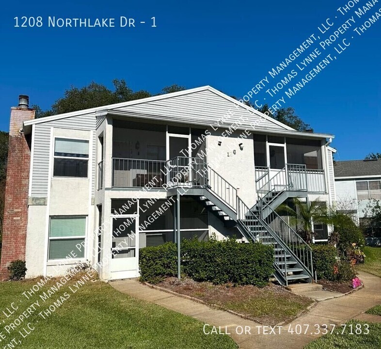 1208 Northlake Dr in Sanford, FL - Building Photo