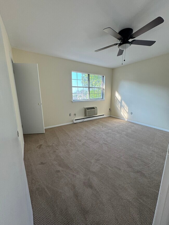 27 Fairfield Ave in Norwalk, CT - Building Photo - Building Photo