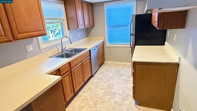 3655 Granzotto Dr in Concord, CA - Building Photo - Building Photo