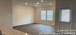 869 Armadillo Dr in Seguin, TX - Building Photo - Building Photo