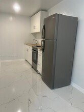 9625 NW 36th Ave in Miami, FL - Building Photo - Building Photo