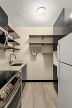 130 Water St in Brooklyn, NY - Building Photo - Building Photo