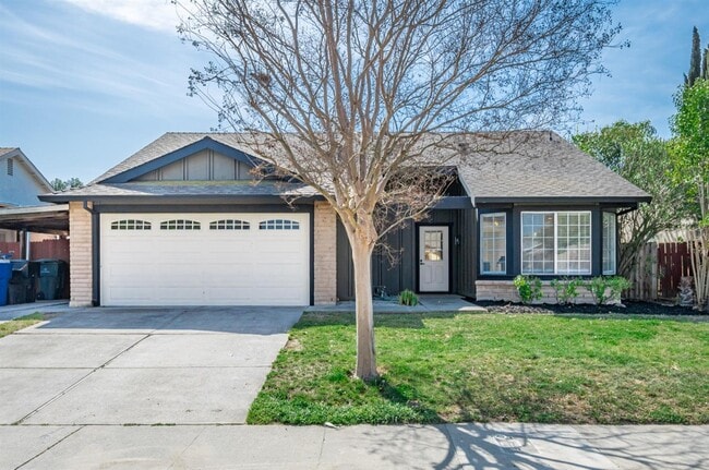 4240 Ardwell Way in Sacramento, CA - Building Photo - Building Photo