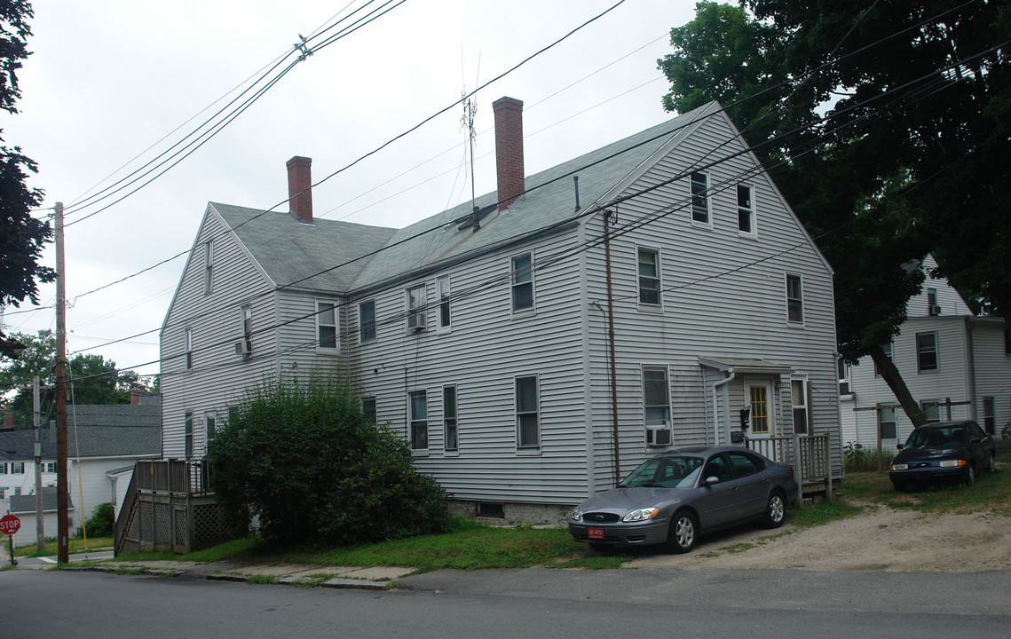 41 High St in Amesbury, MA - Building Photo