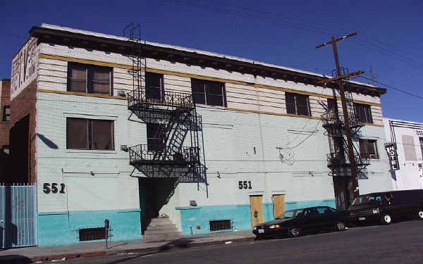 Lincoln Hotel in Los Angeles, CA - Building Photo