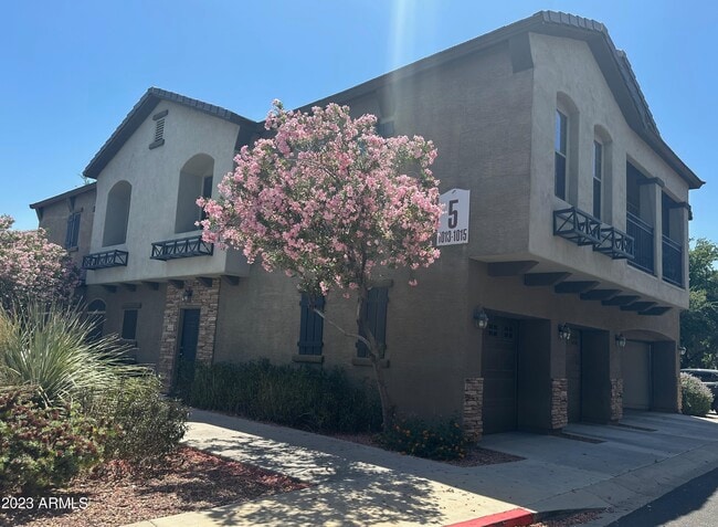 property at 18250 N 32nd St