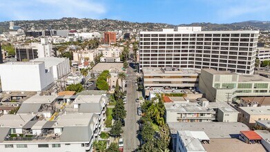 218 Gale Luxury Investments LLC in Beverly Hills, CA - Building Photo - Building Photo