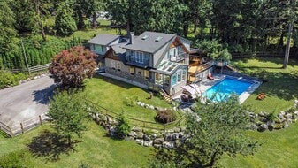 26450 Ferguson Av in Maple Ridge, BC - Building Photo