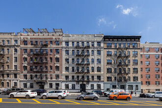 656 Saint Nicholas Ave in New York, NY - Building Photo - Primary Photo