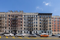 656 Saint Nicholas Ave in New York, NY - Foto de edificio - Primary Photo