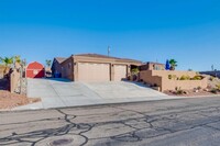 1820 Cabana Dr in Lake Havasu City, AZ - Building Photo - Building Photo