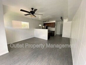 1245 Virginia Dr in Orlando, FL - Building Photo - Building Photo