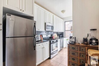 668 Riverside Dr, Unit 5I in New York, NY - Building Photo - Building Photo