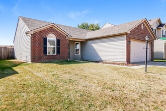 1478 Osprey Way in Greenwood, IN - Building Photo - Building Photo