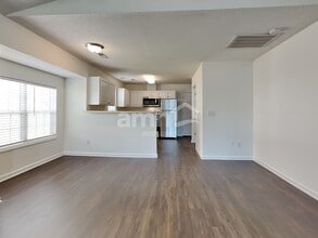 130 Exeter Ct in Winston-Salem, NC - Building Photo - Building Photo