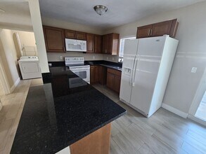 2800 E 113th Ave in Tampa, FL - Building Photo - Building Photo
