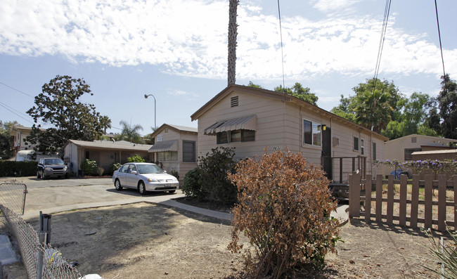 7611-23 Normal Ave in La Mesa, CA - Building Photo - Building Photo